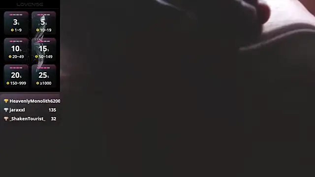 Liiamthompson webcam