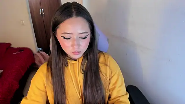 lain_t - Lain_t's free webcam - UK Sex Cams