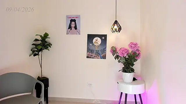 Krissi_latore webcam