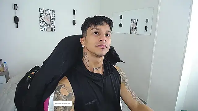 Leonard_Price webcam