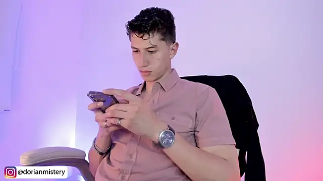 Dorianmistery2322_ webcam