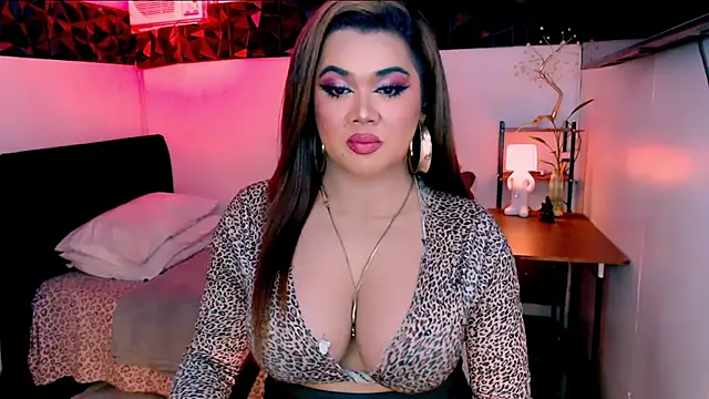 asiankatyhuge webcam