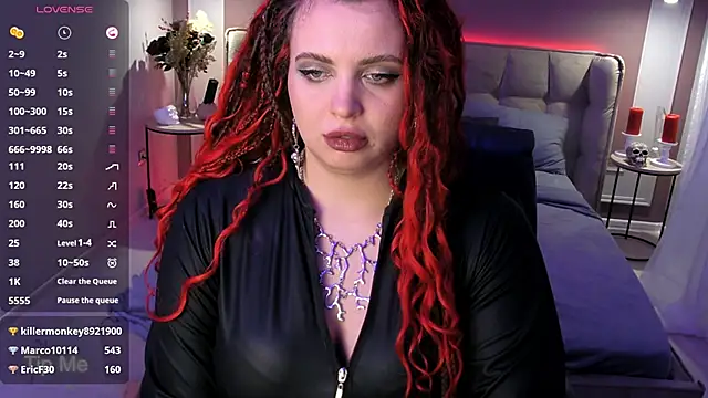 Miss_Maya_Mils webcam