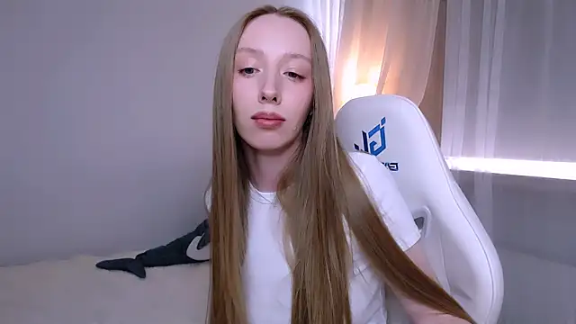 Luna_insniity webcam