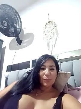 AngelSashaa webcam