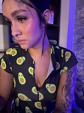 Isabella-Teen webcam