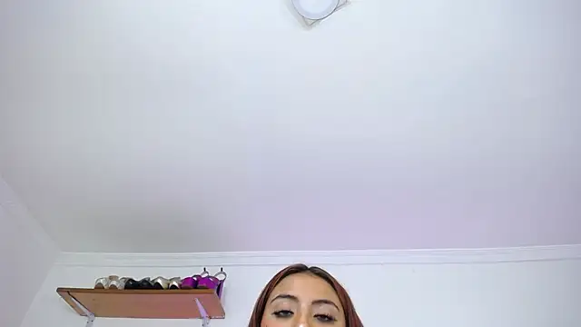 Jessica_Kraftt webcam