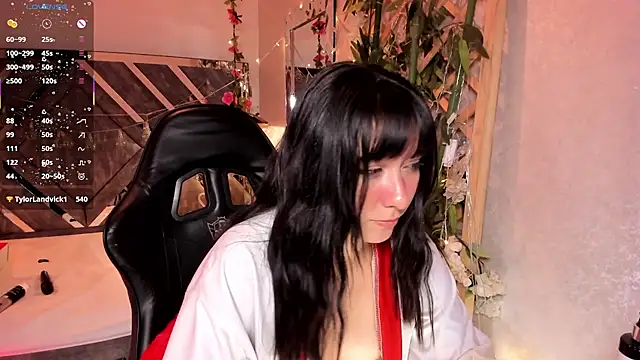 Nanachi_Cook live sex cam