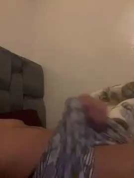 reyadXxxx Live Webcam on Stripchat