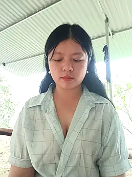 lisa-bae00 - Lisa-bae00's free webcam - UK Sex Cams