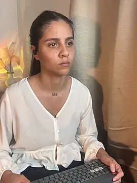 alisaa_jhons1 webcam