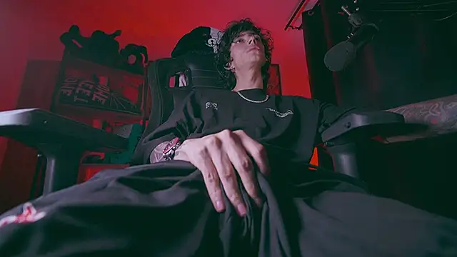 olliver___y - Olliver___y's free webcam - UK Sex Cams