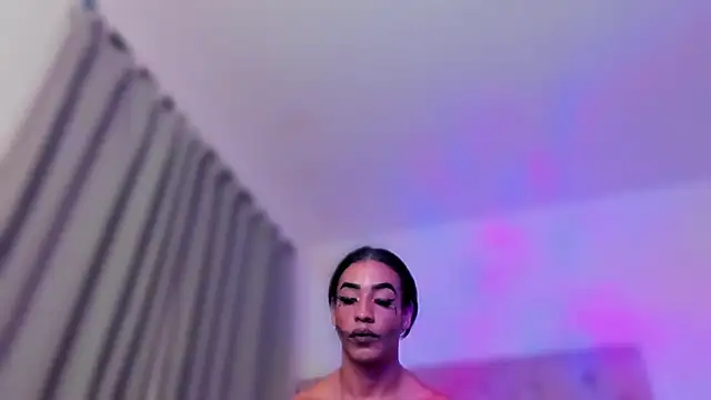 KatalinaMillan live sex cam