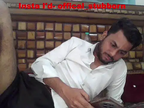 Stubborndesiboy webcam