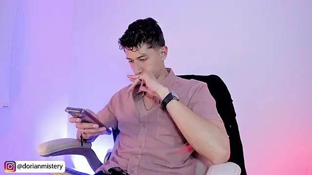 Dorianmistery2322_ webcam