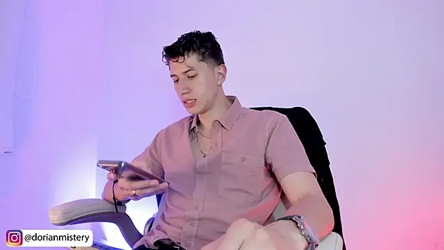 Dorianmistery2322_ webcam