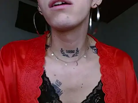 Scarlett_crastrawberry webcam