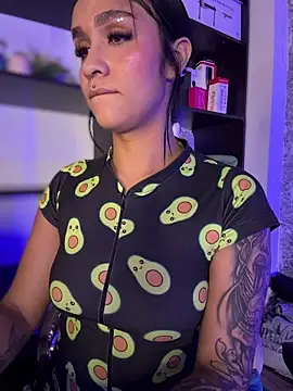 Isabella-Teen webcam