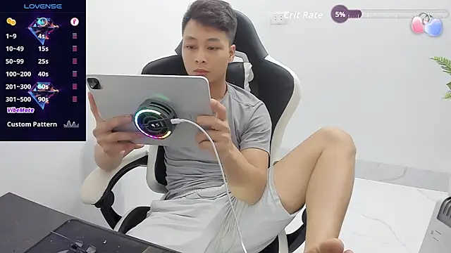 naughty___asian (M young) - Teasing me made me cum.