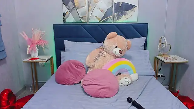 Curvy_Dynamite_ webcam