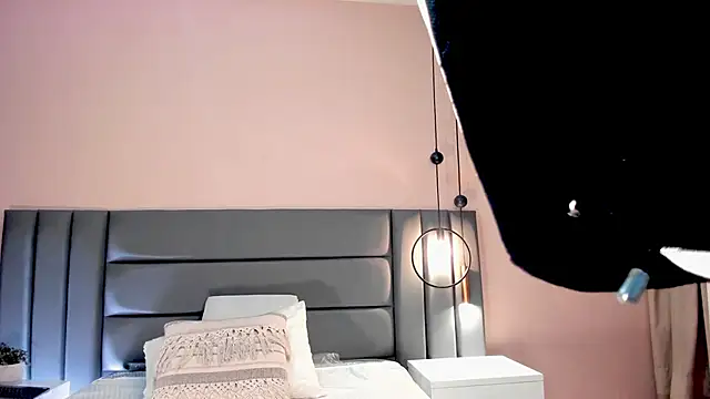 Zamira_Taylor webcam