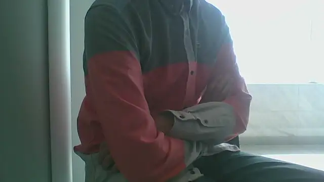 nole_china7 (Ask my age) - talk / fun / cum