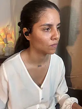 alisaa_jhons1 webcam