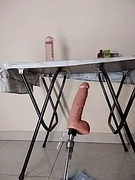 RooseWater live sex cam