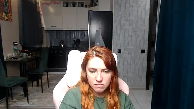 reginasmilee - Reginasmilee's free webcam - UK Sex Cams