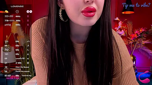 mayzzie - Mayzzie's free webcam - UK Sex Cams