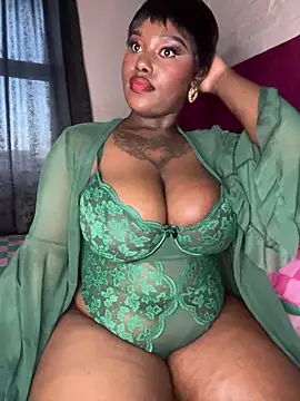 QUEEN_NOBUHLE_FEMDOM_777