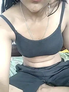 Your_Ayesha56 webcam