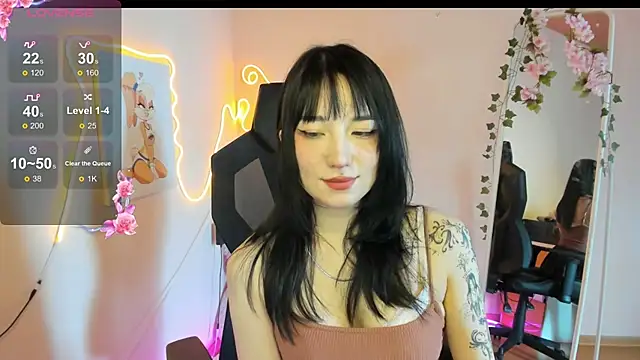 AliceeinWonderlanddd webcam