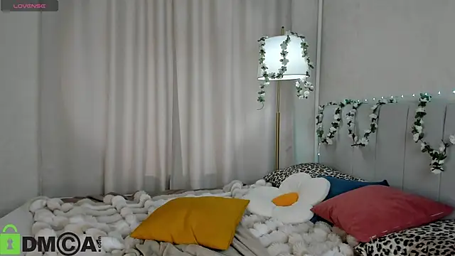 Annet_Nel1son webcam