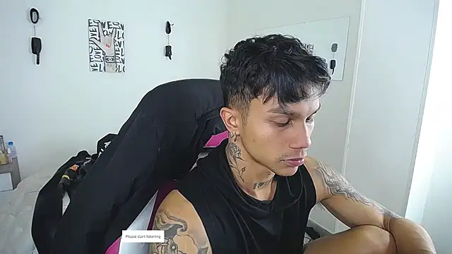 Leonard_Price live sex cam