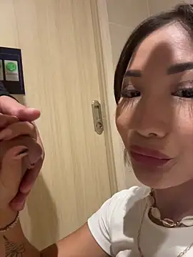 amateur nude online Lean Lie8