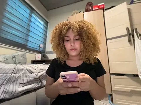 Vanetika_urgoddessxxx webcam