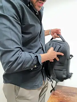 AdrianGarcia89 webcam