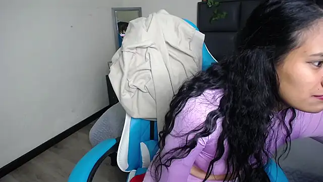 Julieta_Parker webcam