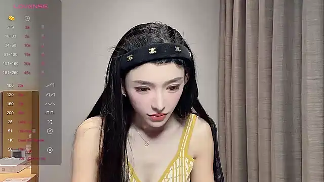 kiki-12 webcam