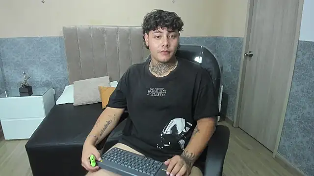 DAMON_SALVATTORE webcam