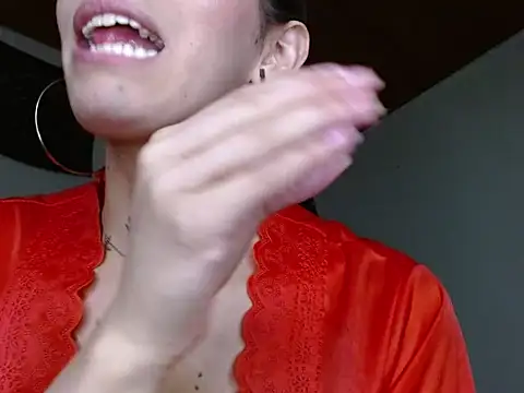 Scarlett_crastrawberry webcam