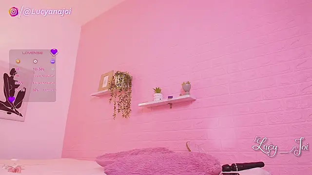 Lucyanajoi webcam