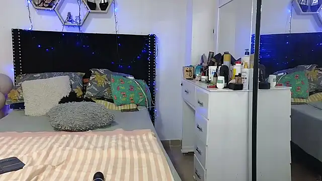 charlotte_077 webcam