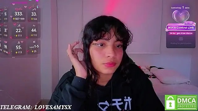 Lovelyamyy webcam