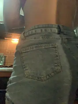 LilithMonette webcam