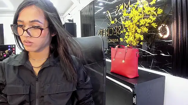 Miss_KhalifaDoll webcam