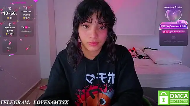 Lovelyamyy webcam