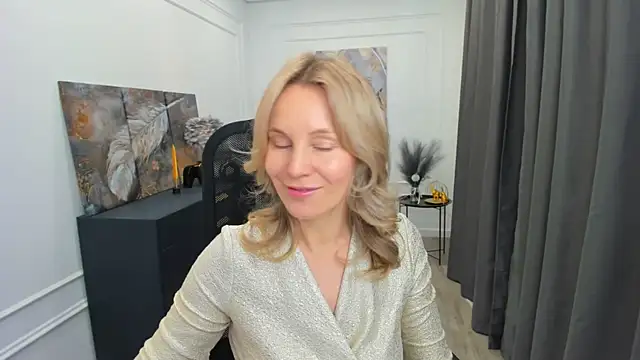 Sinty_Devis live sex cam