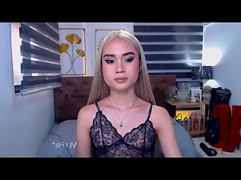 JuicyCockThea webcam